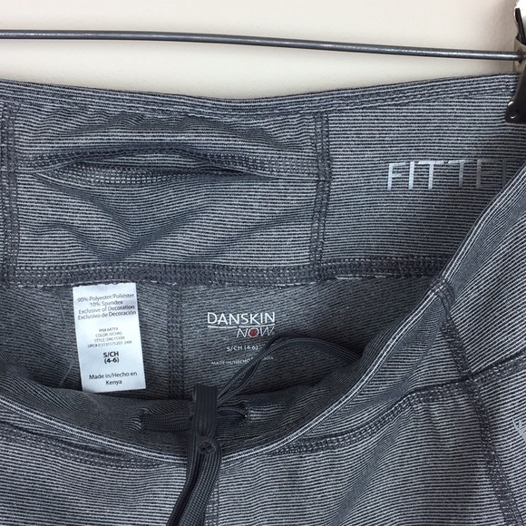 Danskin Now - Fitted Drawstring Waist Capri Pants - Picture 3 of 6